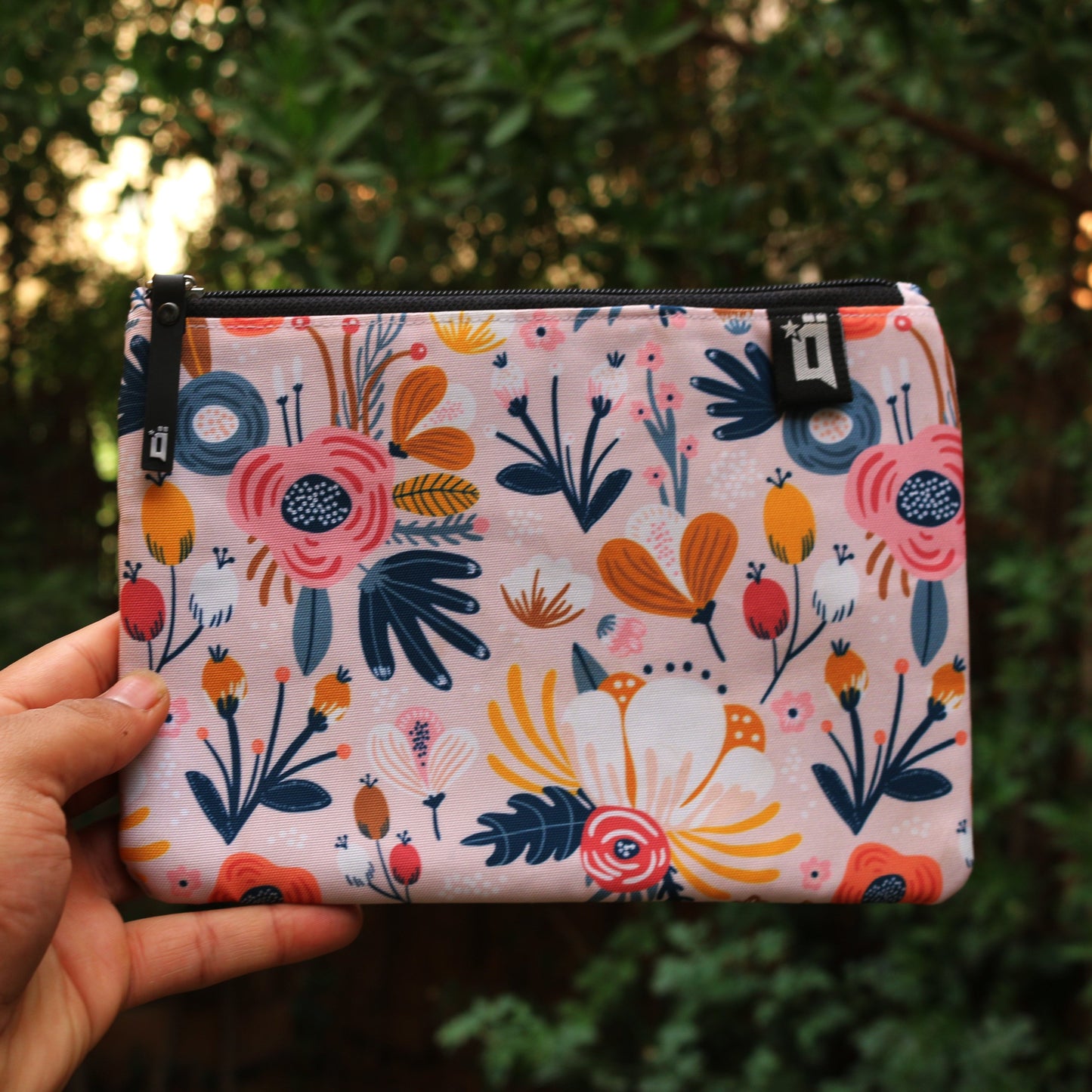 Flowers Pouch