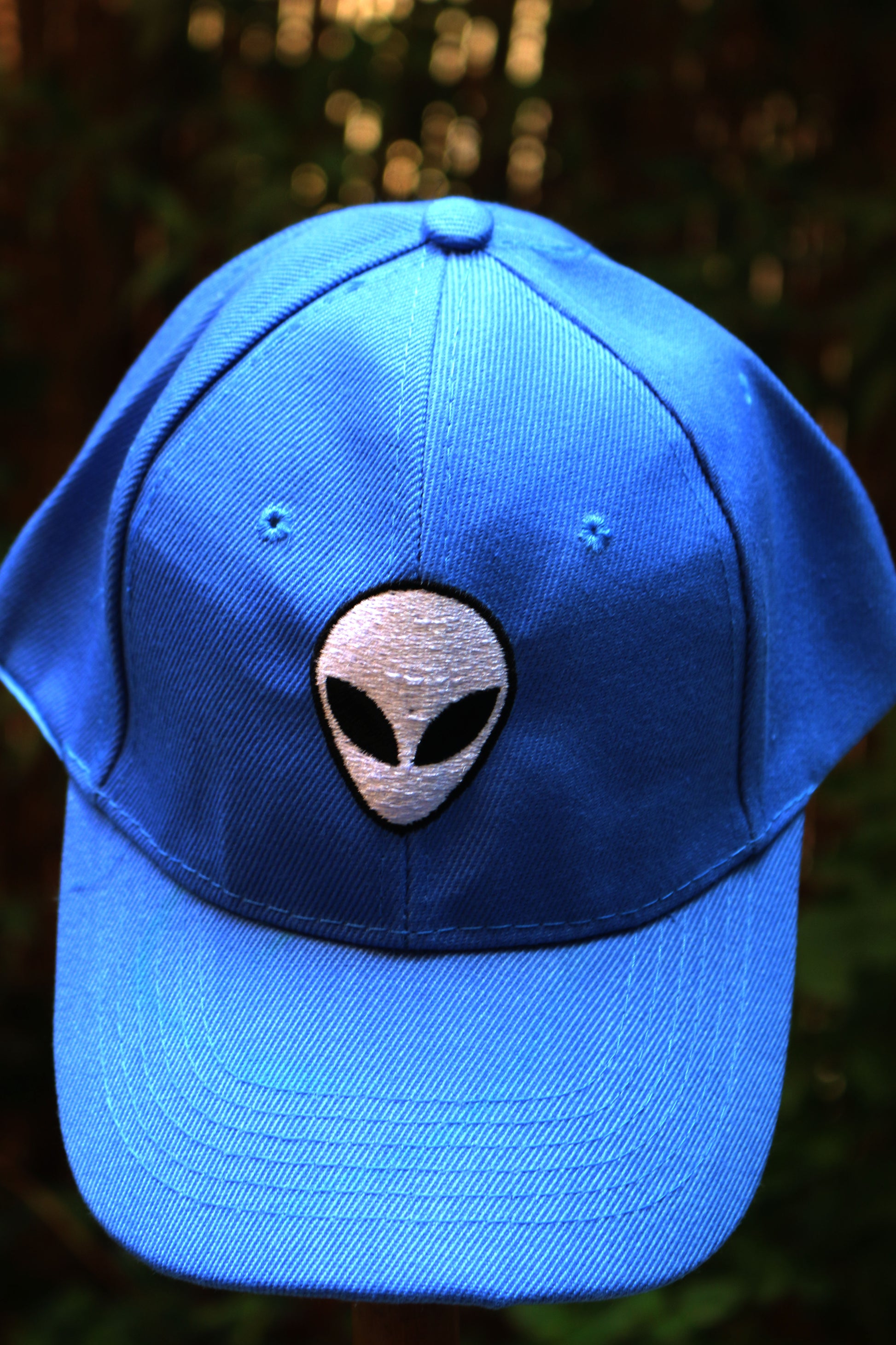 blue alien cap front