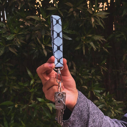 palestine keychain front view